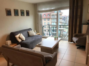 Appartement Pablo met garagebox 50m van zee